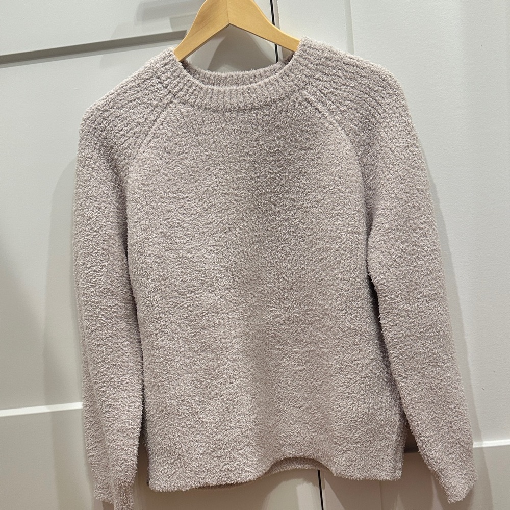 Cozy Textured Sweater in Light Gray NWT